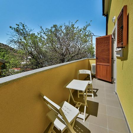 Apartment Val-4 By Interhome Sveti Juraj Exterior photo